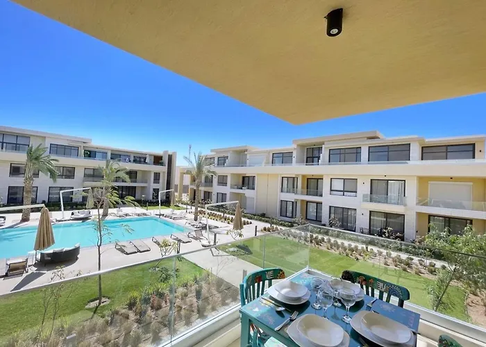 Refreshed & Uplifted 2 Bdr G Cribs شقة الغردقة